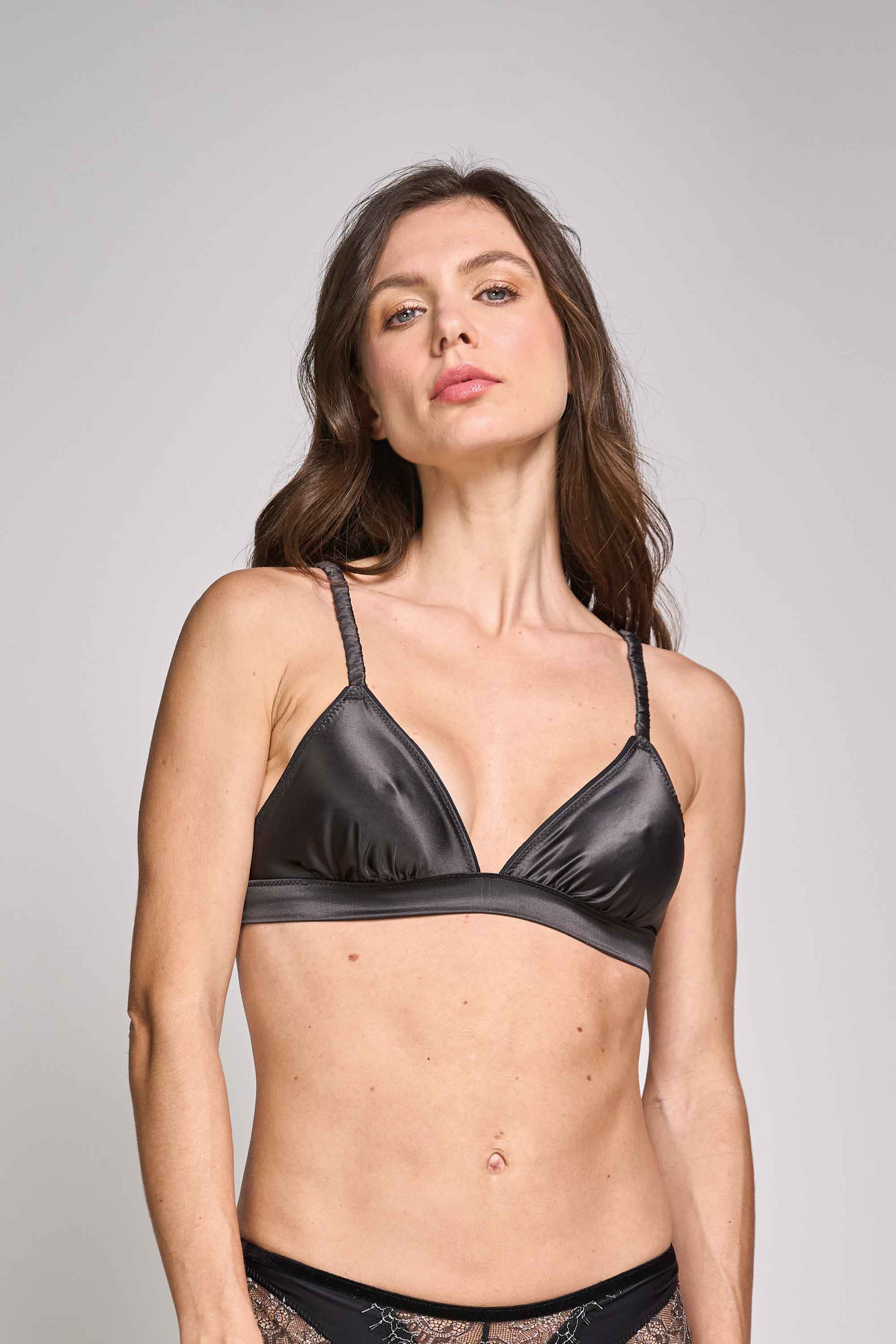 ELLIPSE SATIN BRALETTE