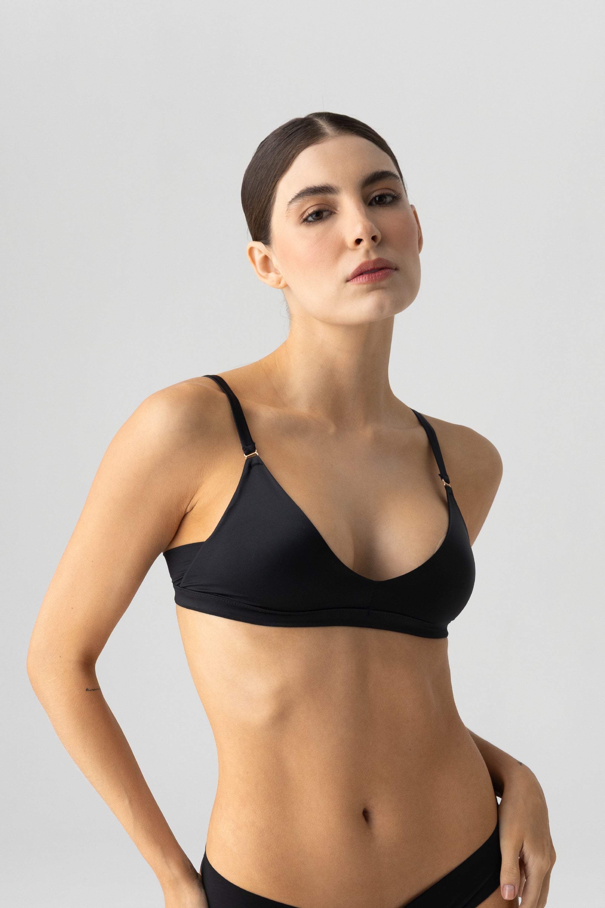 ELLIPSE GLOWY & SILKY BRALETTE