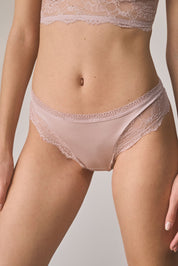 ELLIPSE ADAPTABILITY THONG