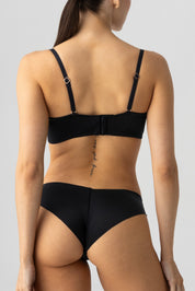 ELLIPSE GLOWY & SILKY INVISIBLE CHEEKY PANTY