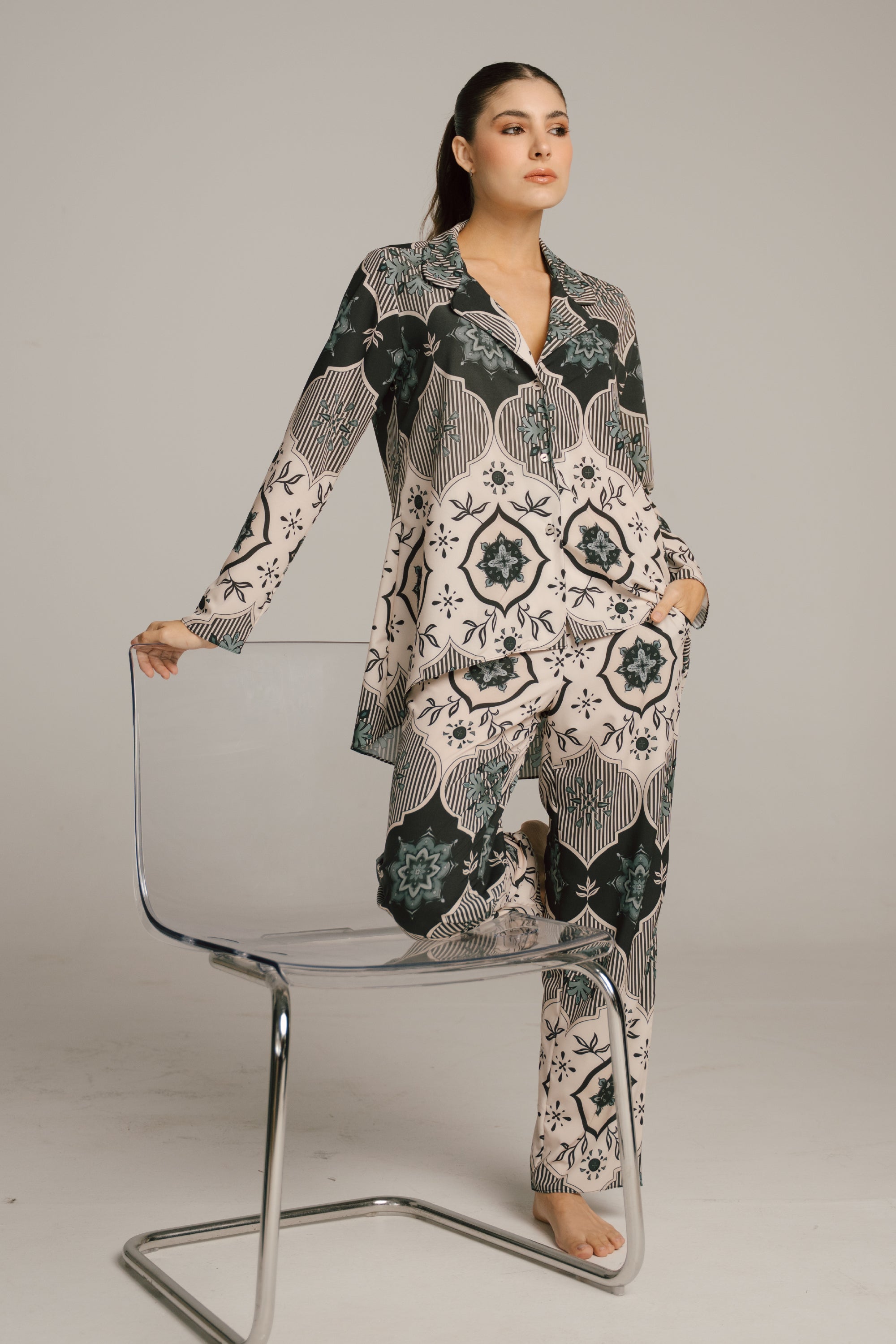 ELLIPSE PAJAMA PANTS SET