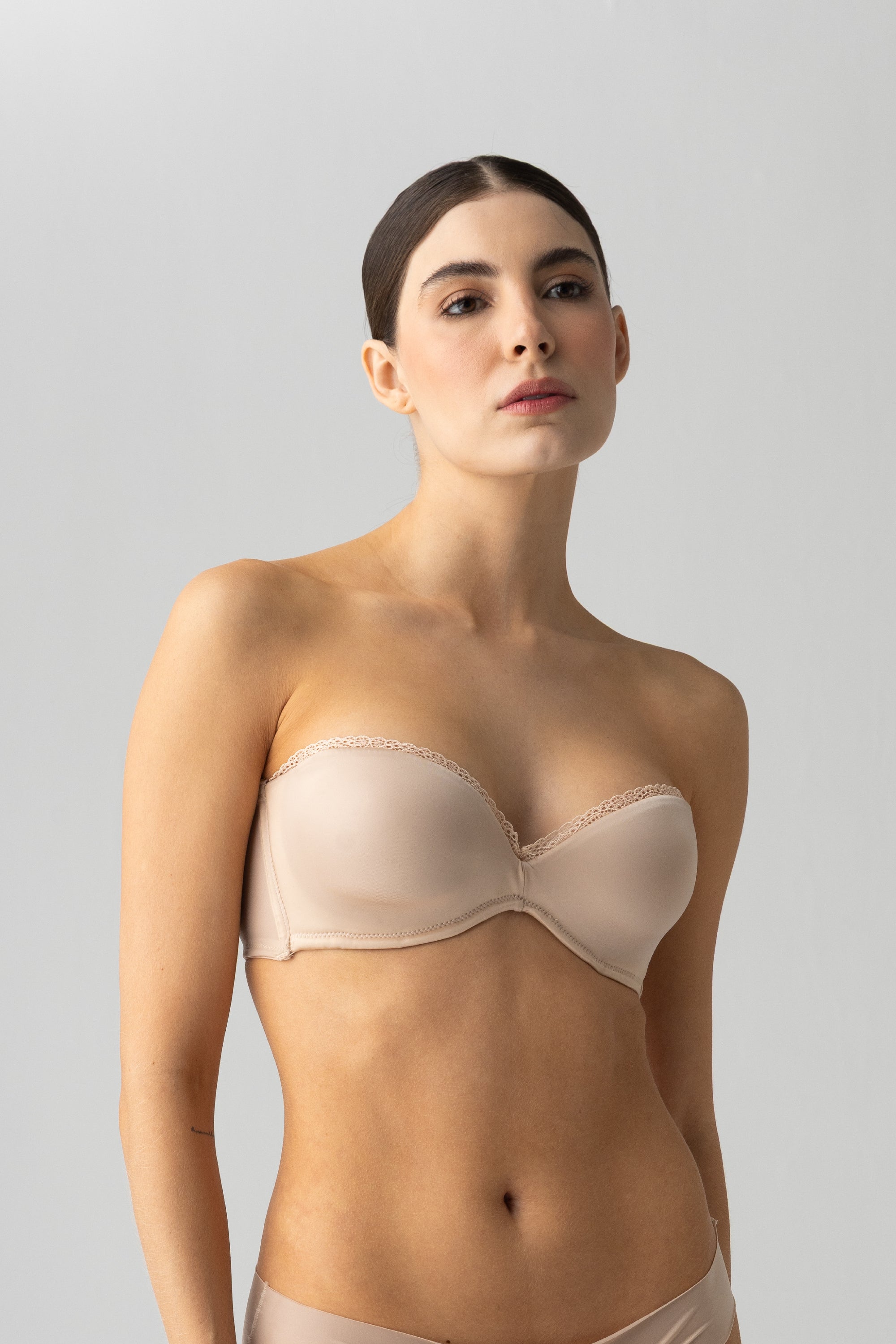 ELLIPSE GLOWY & SILKY STRAPLESS BRA