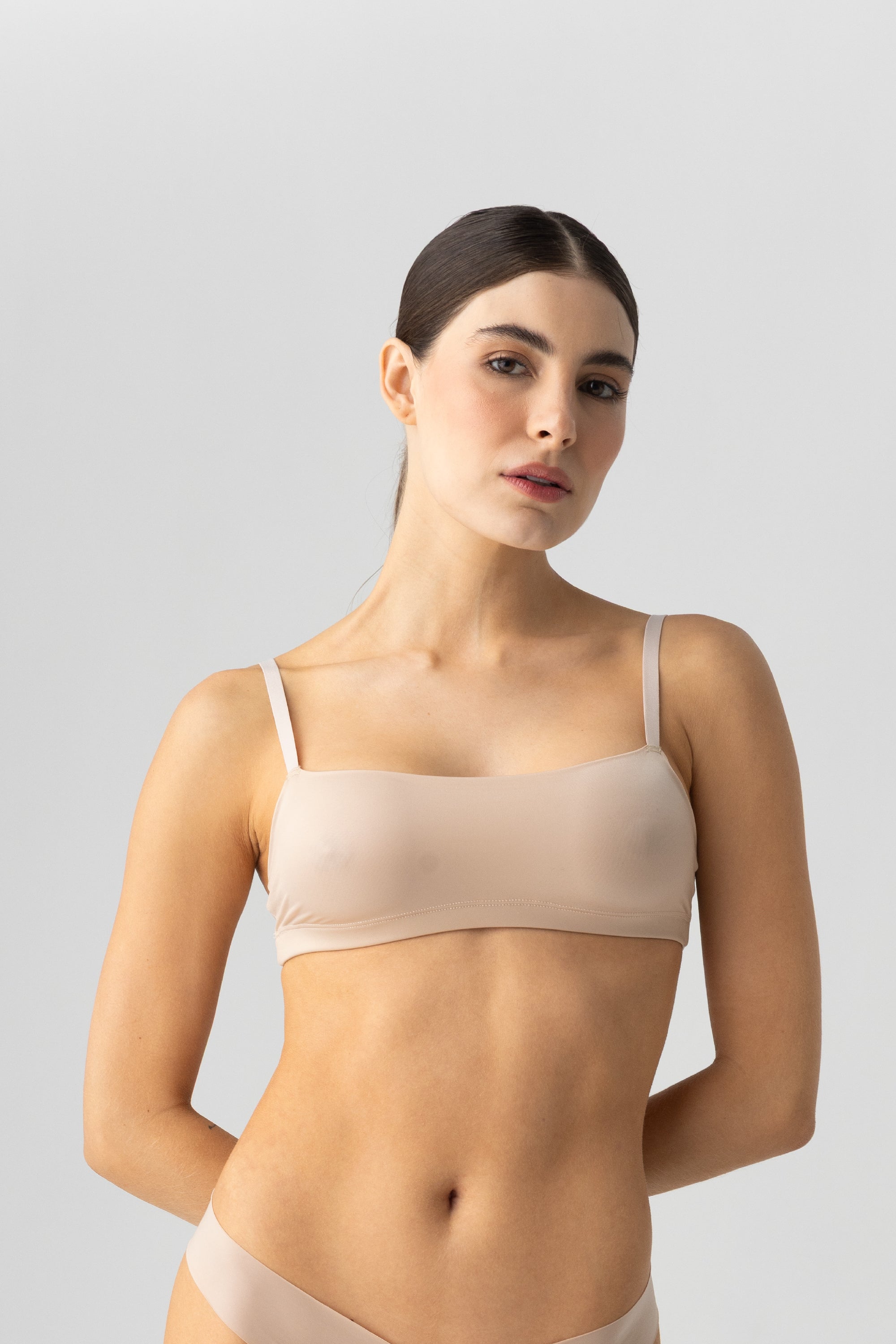 ELLIPSE GLOWY & SILKY TOP