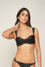 ELLIPSE SOFTNESS TOP