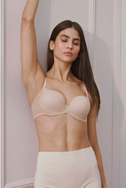 Invisible Lightly Lined Wired Tulle Bra Nude
