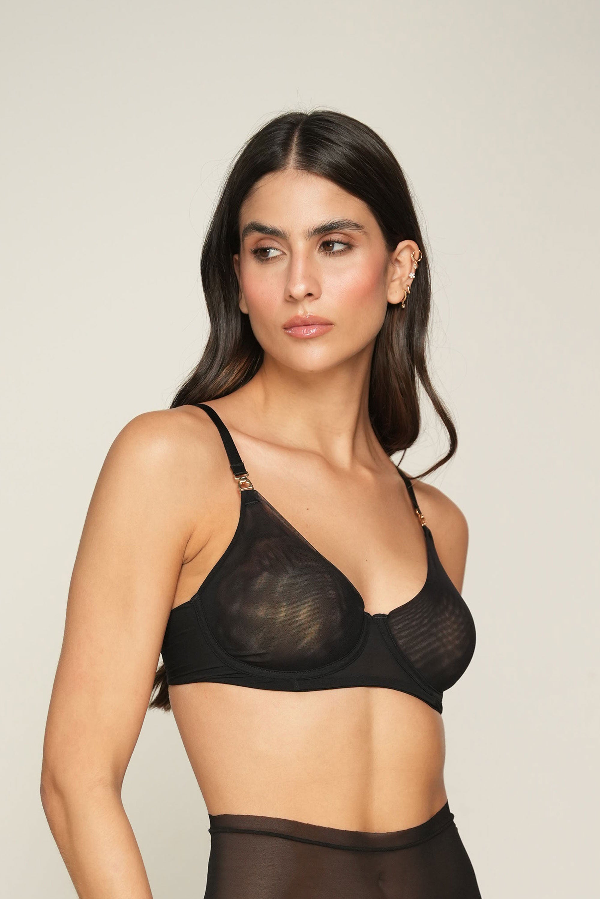 Invisible Wired Tulle Bra Black