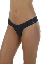 BLACK INVISIBLE ELLIPSE PANTY FOR TOTAL COMFORT.